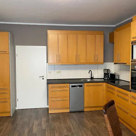 Am Bahnhof Apartmán *